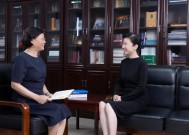 韩国电影中的校长形象韩国电影校长图书官完整版