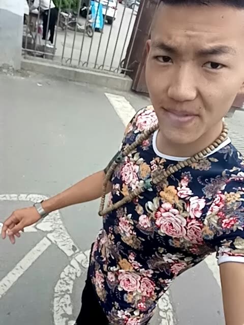 南开雷哥，微电影中的社会人南开雷哥歌曲